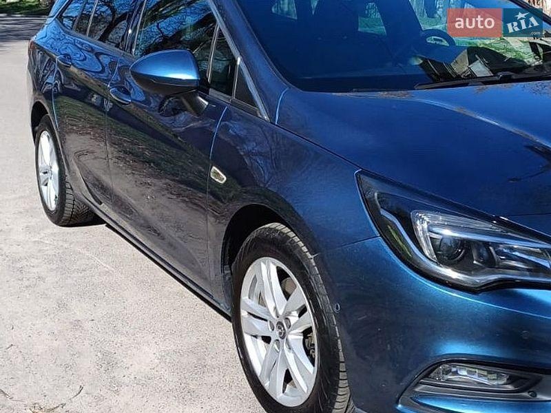 Opel Astra 2016