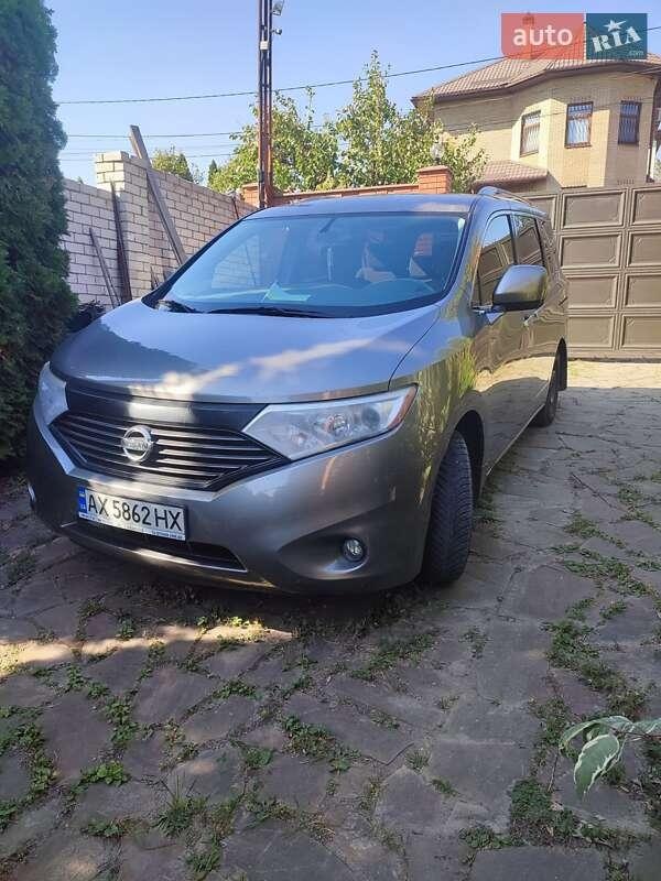 Nissan Quest 2013
