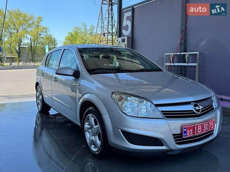 Opel Astra 2008