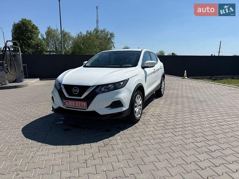 Nissan Rogue Sport 2020
