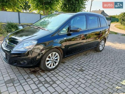 Opel Zafira 2014