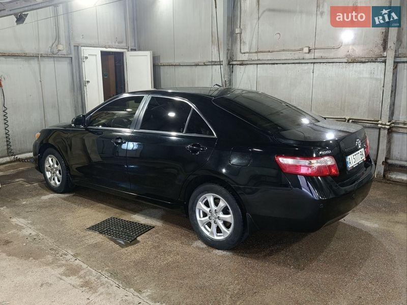 Toyota Camry 2010