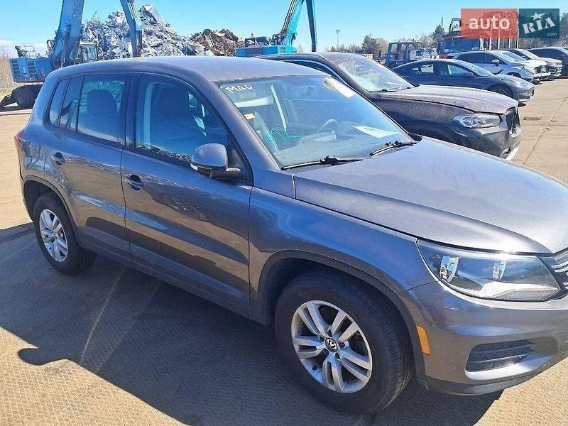 Volkswagen Tiguan 2012