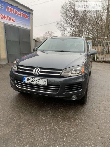 Volkswagen Touareg 2013