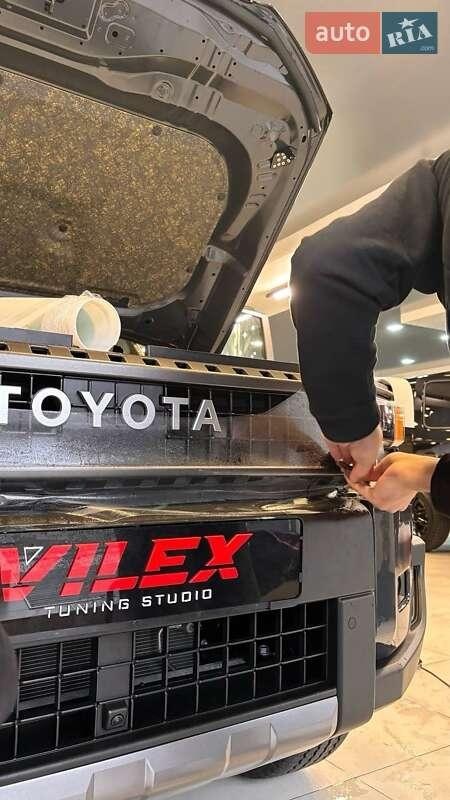 Toyota Land Cruiser Prado 2024