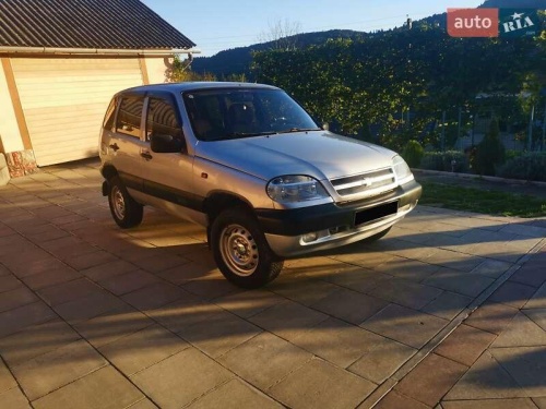 Chevrolet Niva 2008