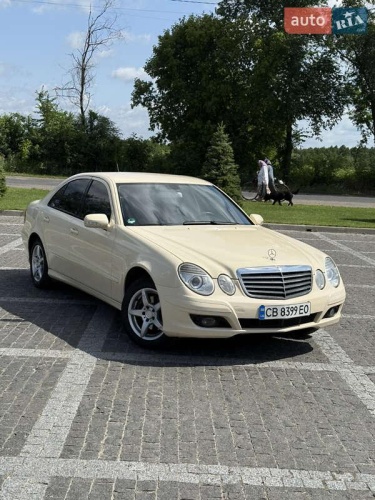 Mercedes-Benz E-Class 2008