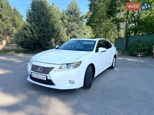Lexus ES 2015