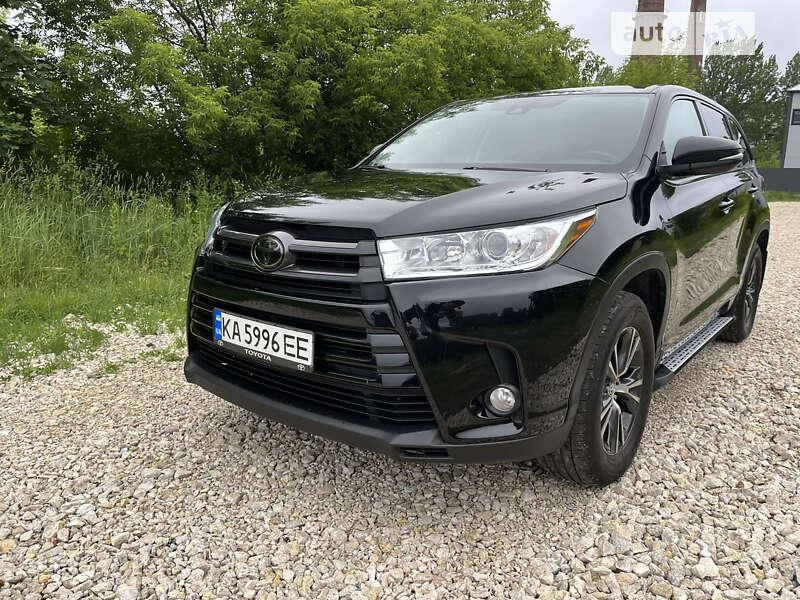 Toyota Highlander 2017