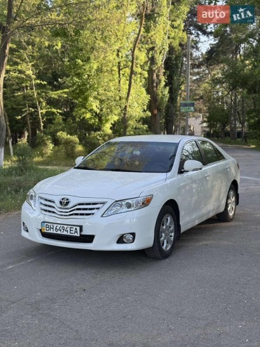 Toyota Camry 2011