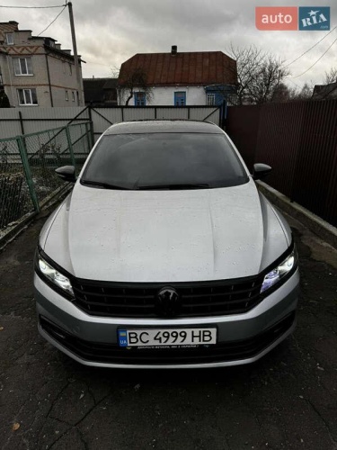 Volkswagen Passat 2016