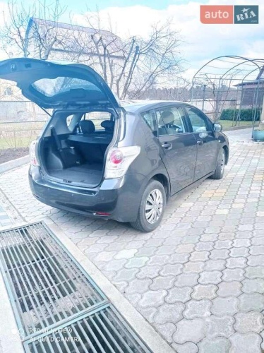 Toyota Verso 2010