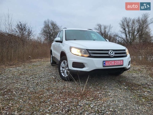 Volkswagen Tiguan 2015