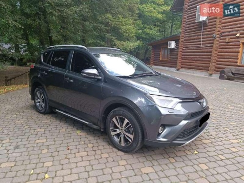 Toyota RAV4 2017