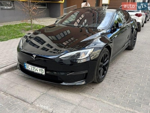Tesla Model S 2022