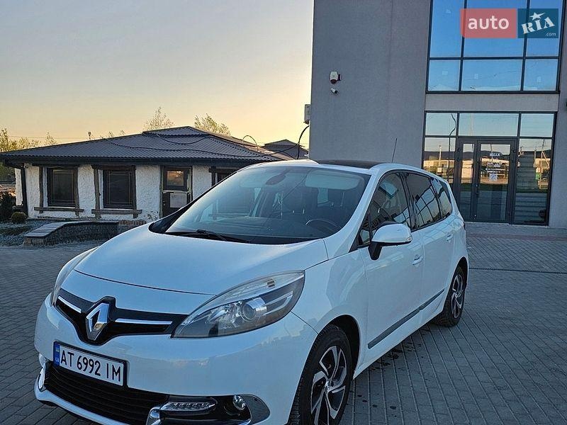 Renault Scenic 2012