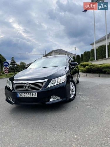 Toyota Camry 2013