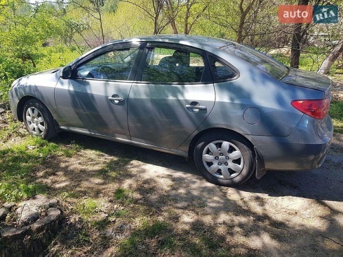 Hyundai Elantra 2010
