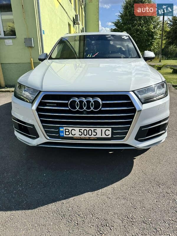 Audi Q7 2016