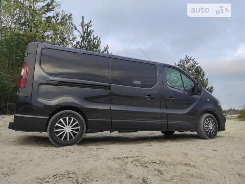 Opel Vivaro 2015