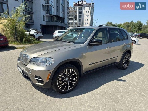 BMW X5 2011
