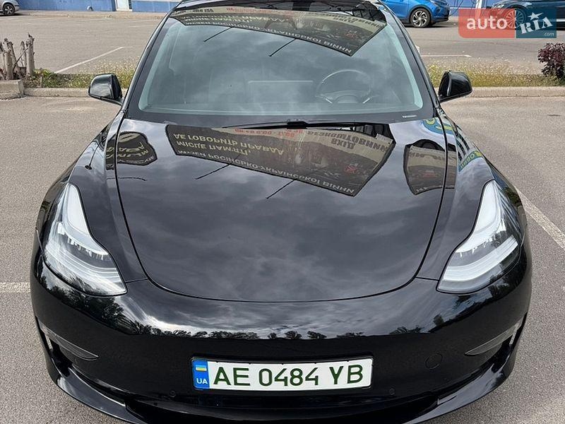 Tesla Model 3 2018