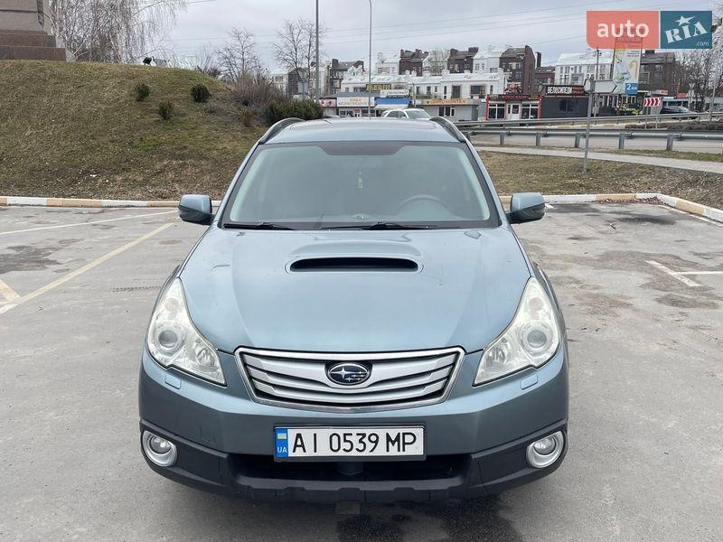 Subaru Legacy 2011