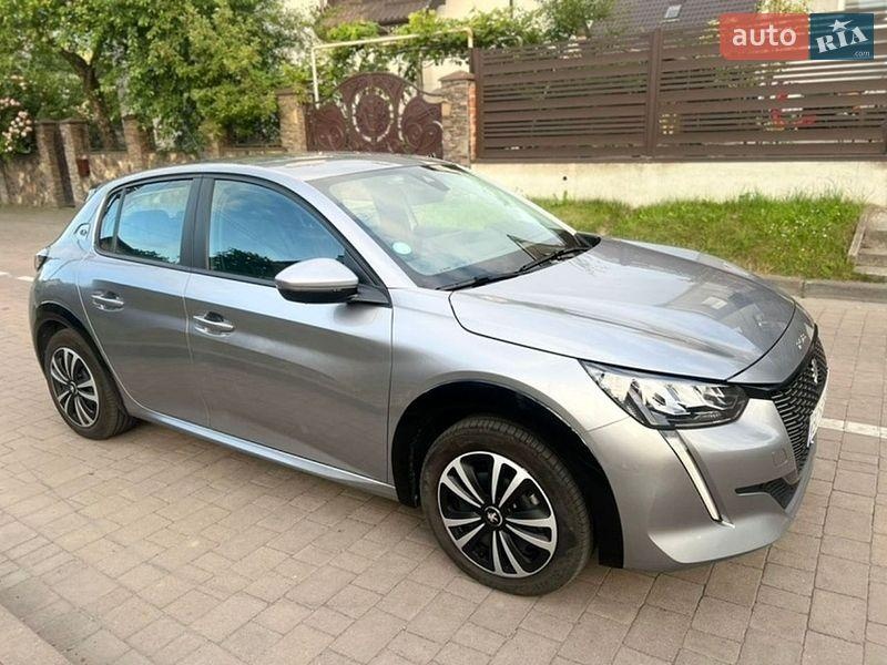 Peugeot 208 2020