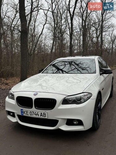 BMW 5 Series 2015