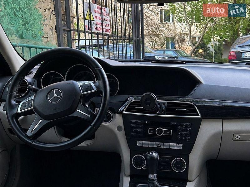 Mercedes-Benz C-Class 2012