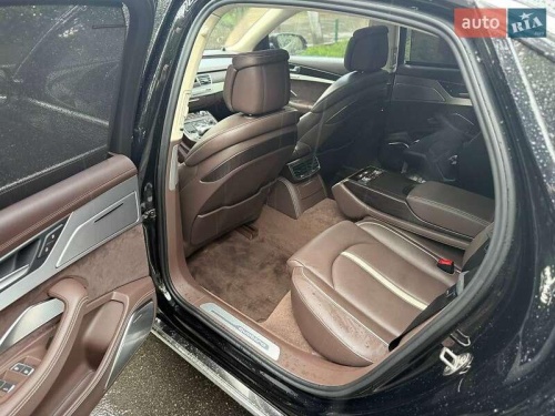Audi A8 2016
