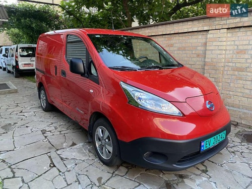 Nissan e-NV200 2018