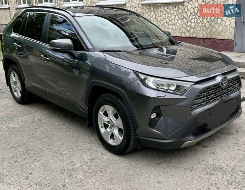 Toyota RAV4 2021