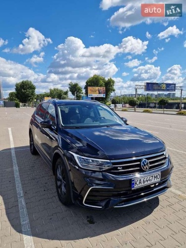 Volkswagen Tiguan 2021