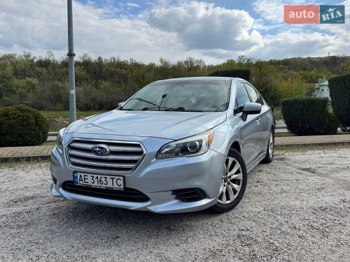 Subaru Legacy 2015