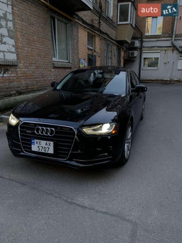 Audi A4 2015