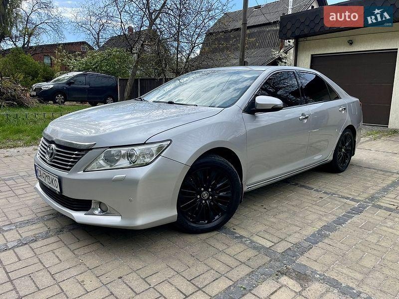 Toyota Camry 2012