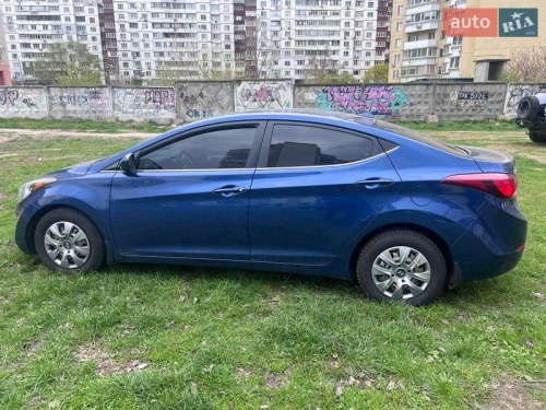 Hyundai Elantra 2014