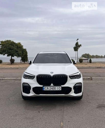 BMW X5 2019