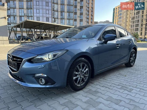 Mazda 3 2015