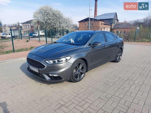 Ford Fusion 2017