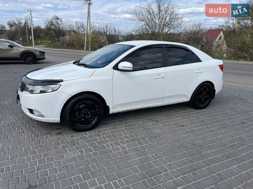 Kia Cerato 2012