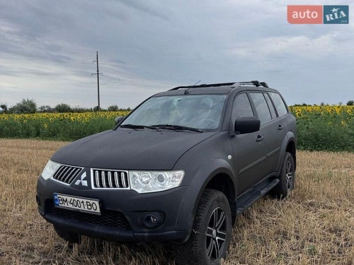 Mitsubishi Pajero Sport 2010