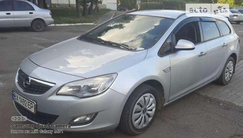 Opel Astra 2010