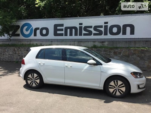 Volkswagen e-Golf 2016