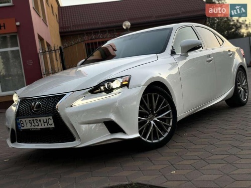 Lexus IS 2015
