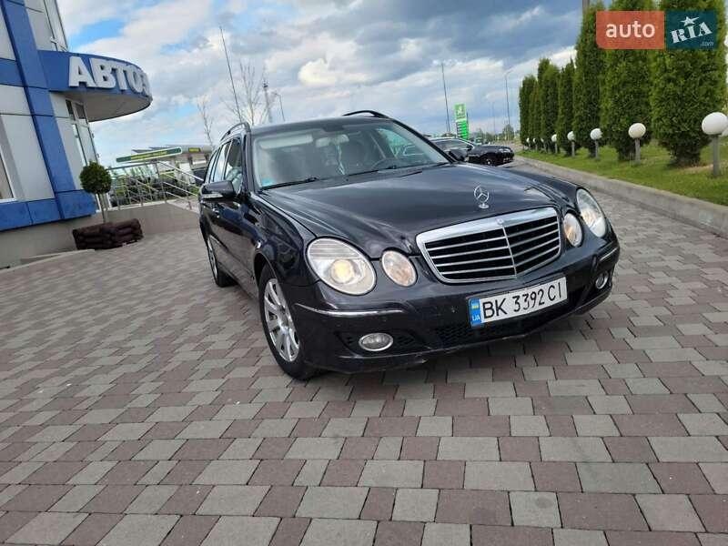 Mercedes-Benz E-Class 2009