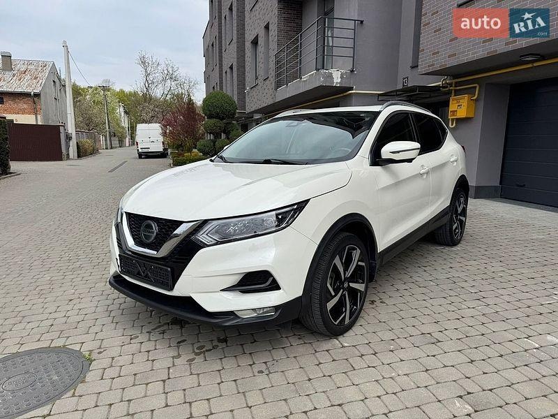 Nissan Rogue Sport 2020