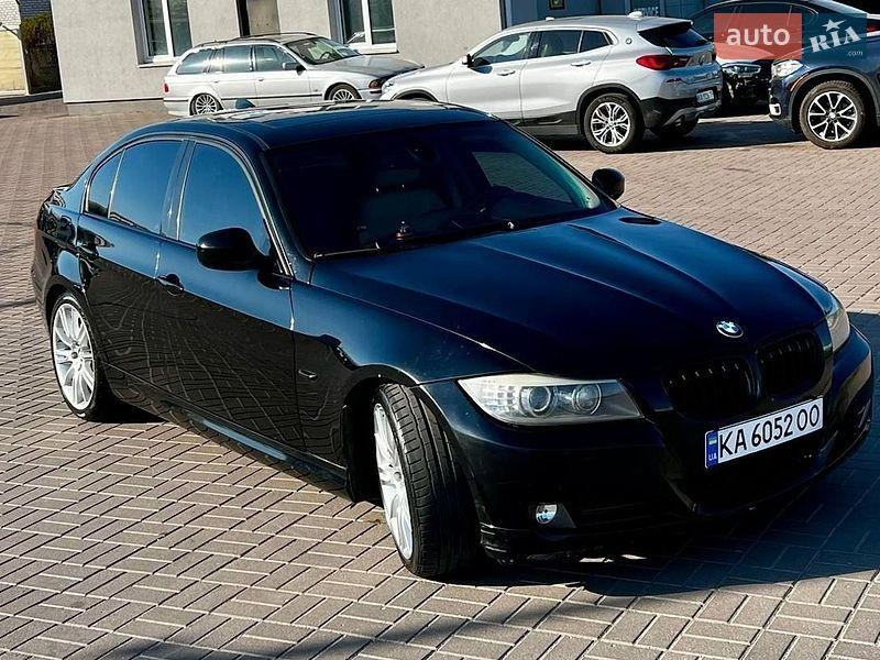 BMW 3 Series 2010