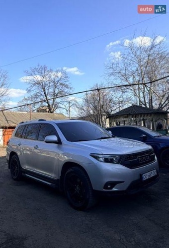 Toyota Highlander 2011